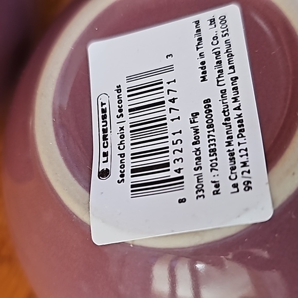 NWT Set of 4 Le Creuset SPRING Ultra Violet Ribbed Bowls – Rare & Beautiful! - Picture 4 of 5